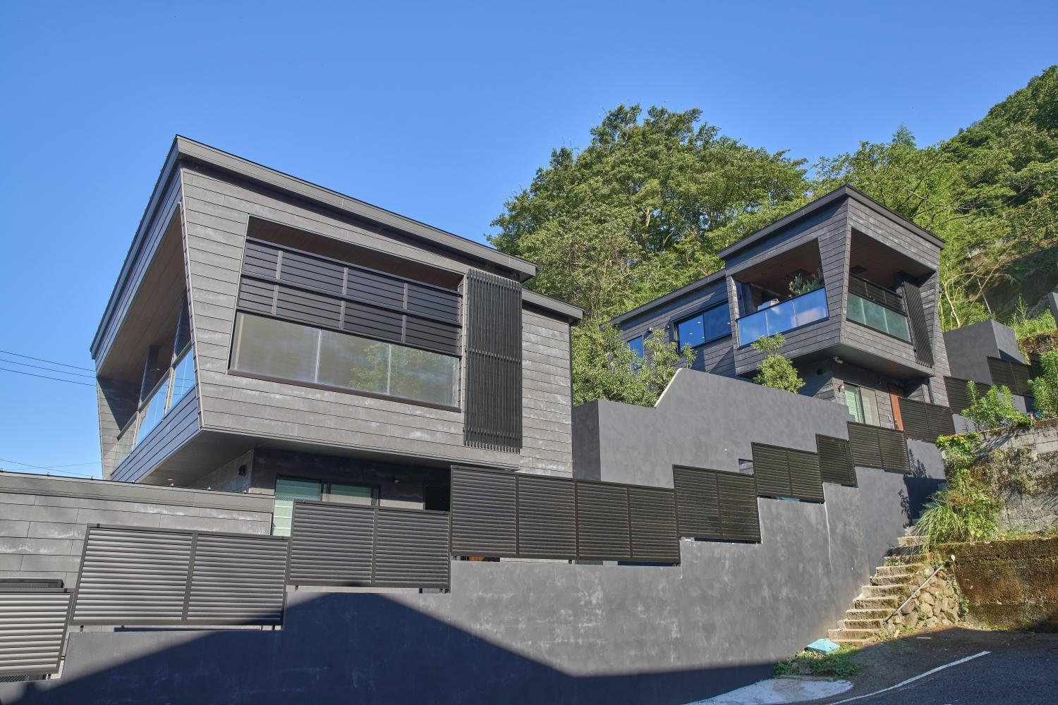Вилла ルクス箱根湯本 Lux Hakone Yumoto Экстерьер фото